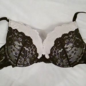 Victoria's secret plunge bra push-up